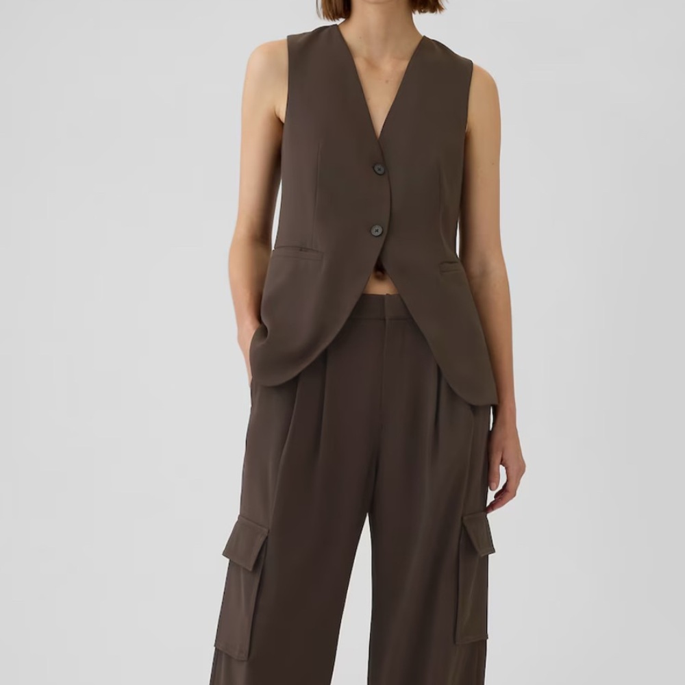 Gap Linen-Blend Longline Vest in Terra Brown